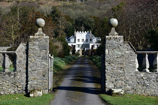 Lochryan House in Cairnryan